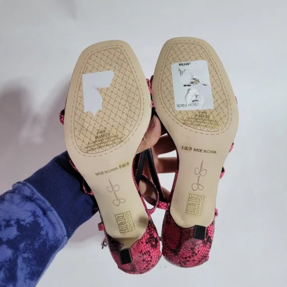 Jessica Simpson pink python embossed heeled sandals 8.5 nwt - Picture 2 of 4